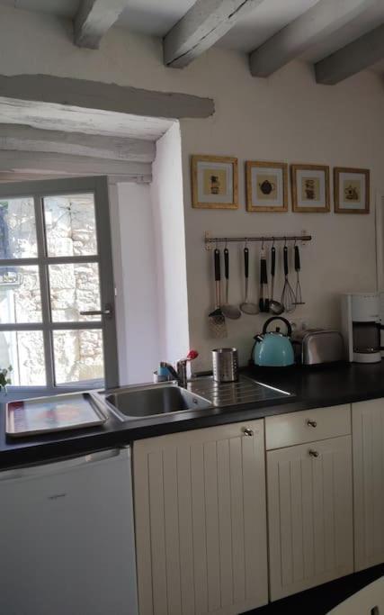 La Maisonette Du Bateau Lavoir Semur-en-Auxois Exterior foto