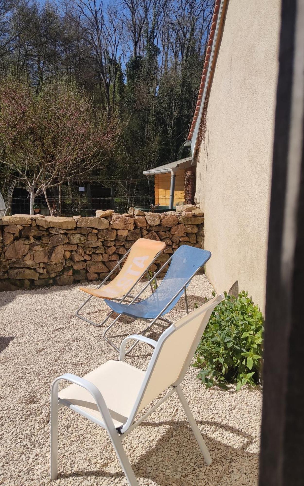 La Maisonette Du Bateau Lavoir Semur-en-Auxois Exterior foto